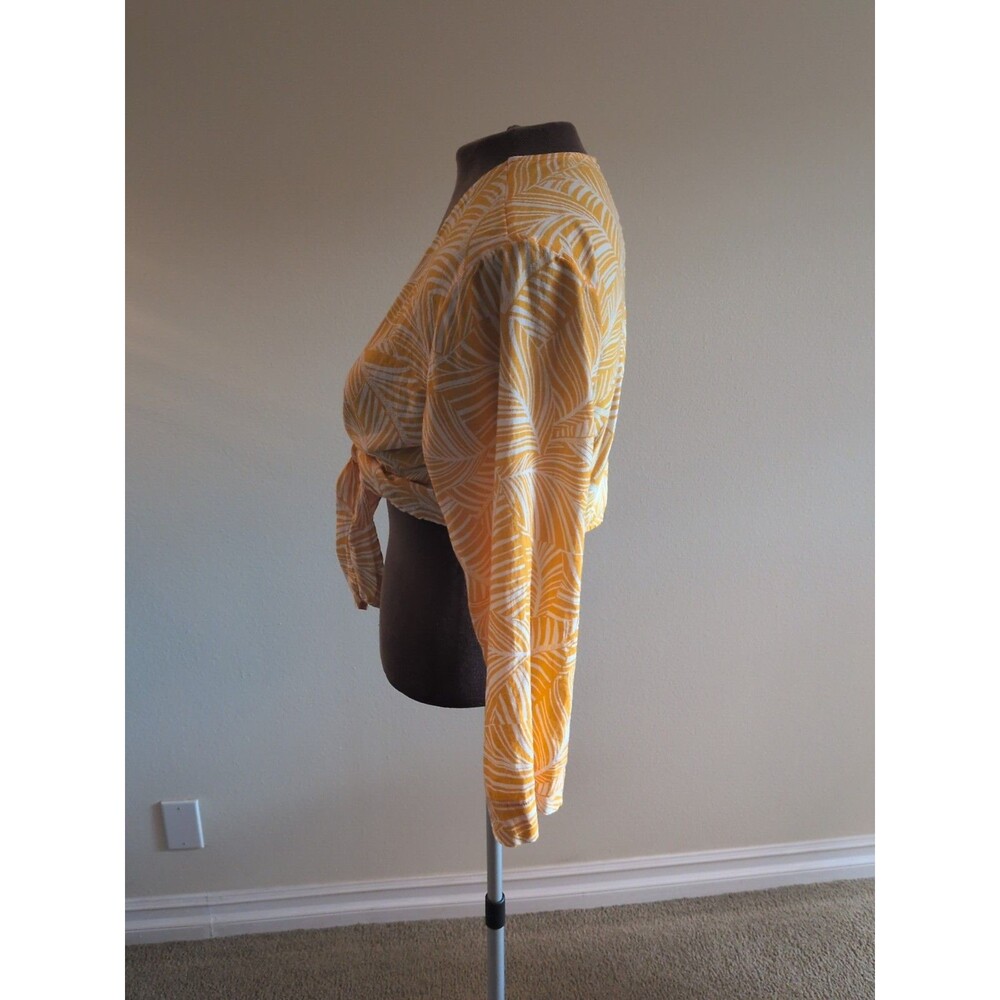 Shade & Shore Crop Top Tie Front Palm Gold. Tie Under Bust Or Waist - Picture 5 of 10